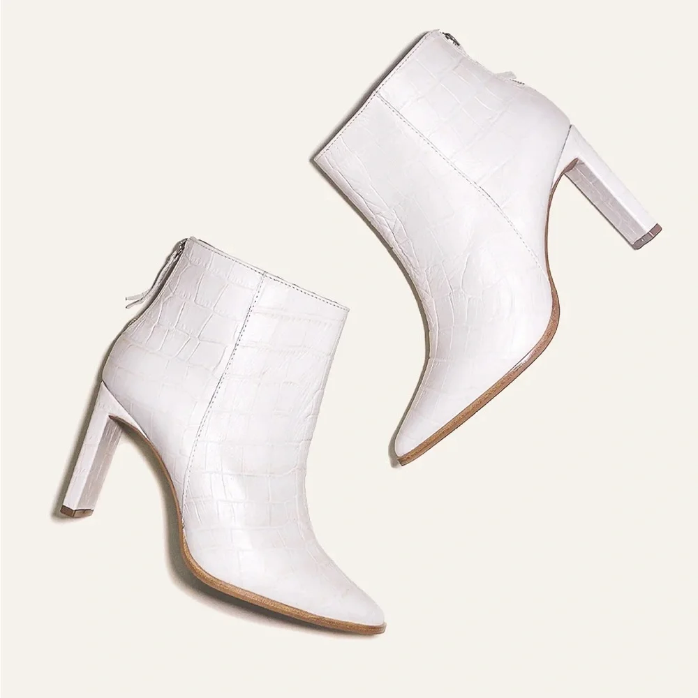 Kaanas Cologne Bootie Ivory - Picture 2 of 8
